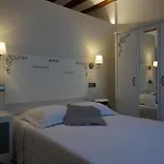 Отель Arganzon Plaza 3*