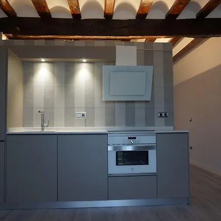 Arganzon Plaza La Puebla de Arganzón