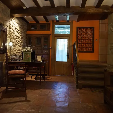 Arganzon Plaza La Puebla de Arganzón