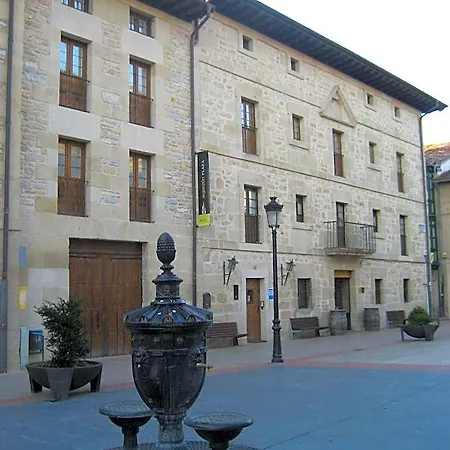 Hotel Arganzon Plaza La Puebla De Arganzon
