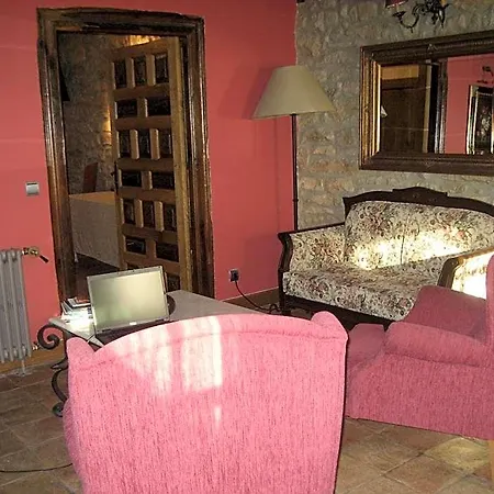 Hotel Arganzon Plaza 3*