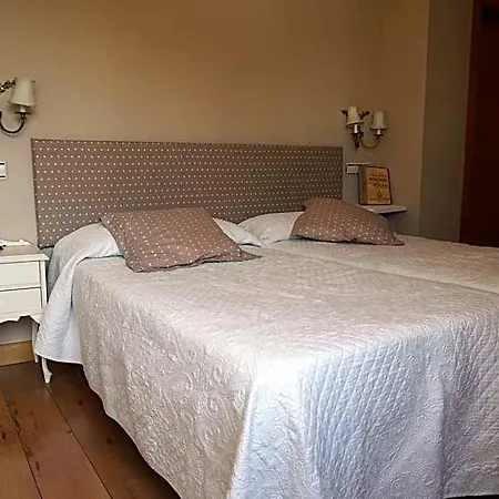 Hotel Arganzon Plaza