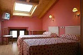 Hotel Arganzon Plaza 3*