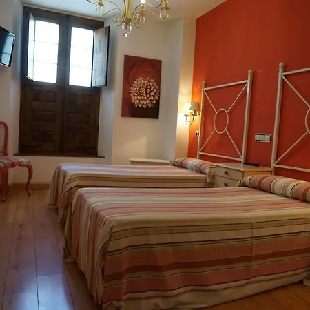Arganzon Plaza Hotel La Puebla de Arganzón