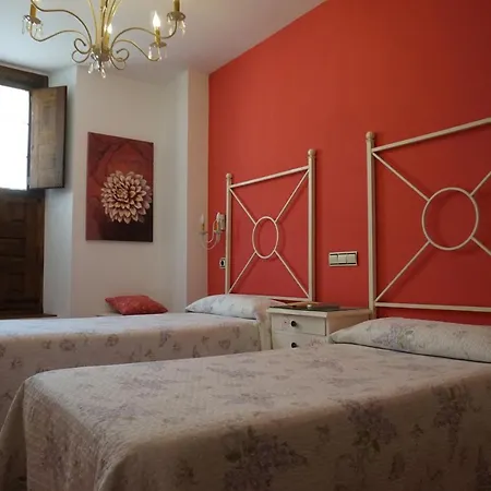 Arganzon Plaza Hotel La Puebla De Arganzon