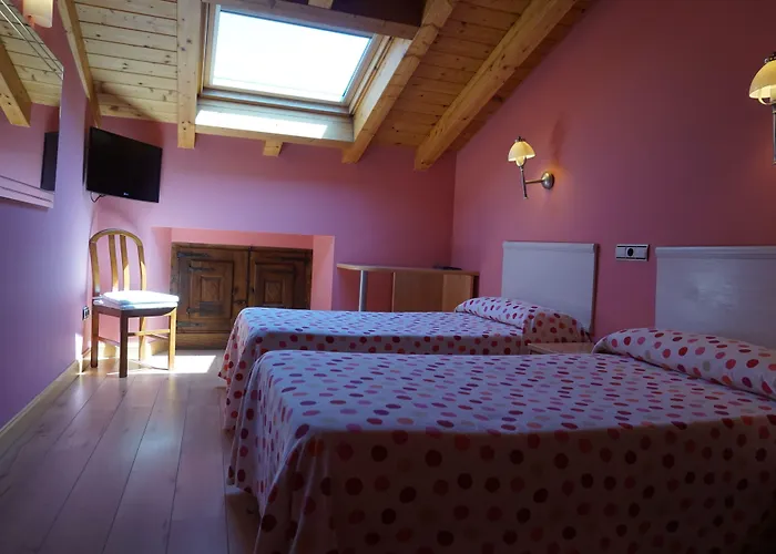 Hotell Arganzon Plaza