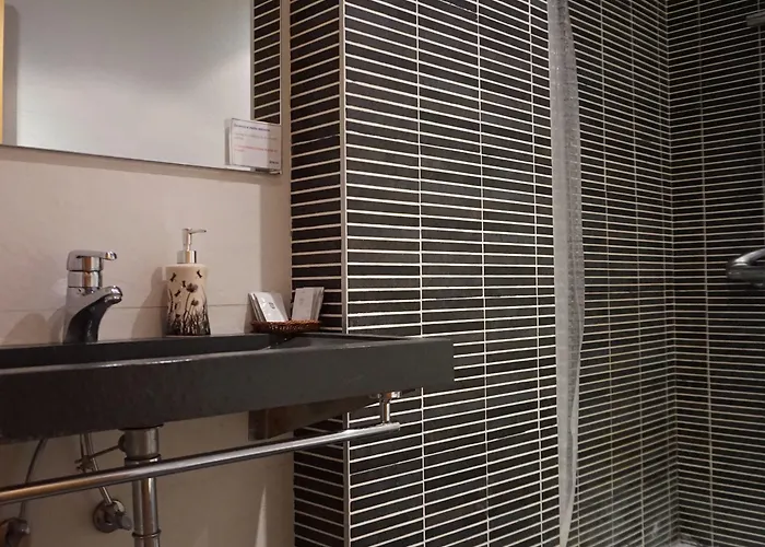 Hotell Arganzon Plaza 3*