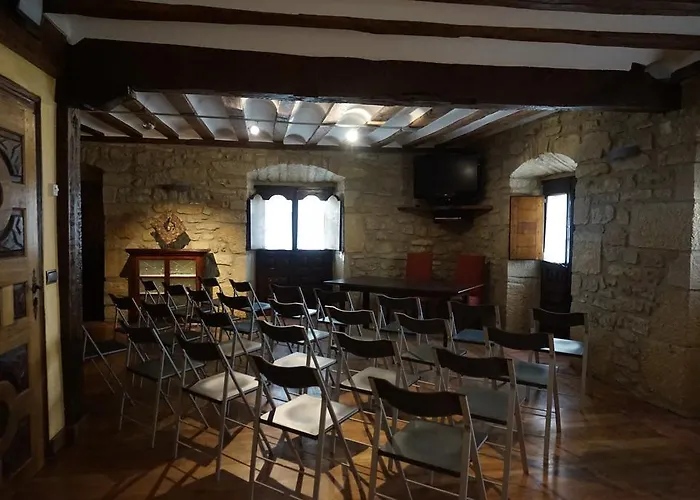 Hotell Arganzon Plaza